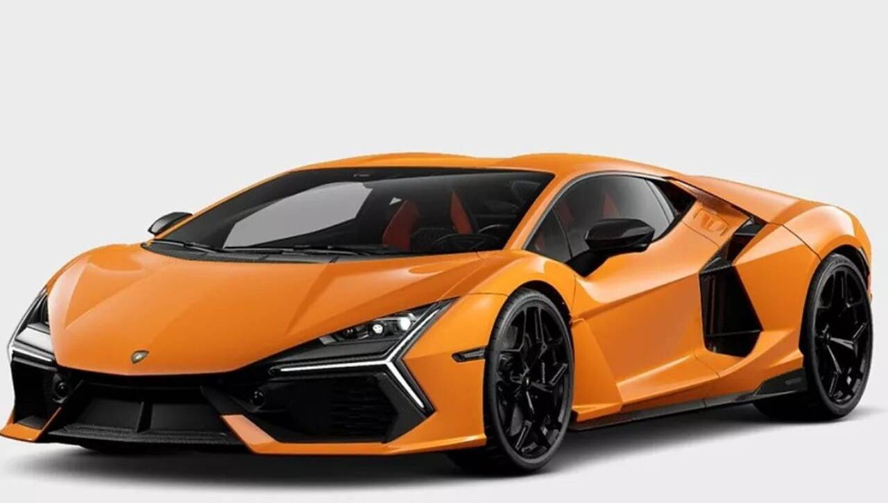 Lamborghini Revuelto
